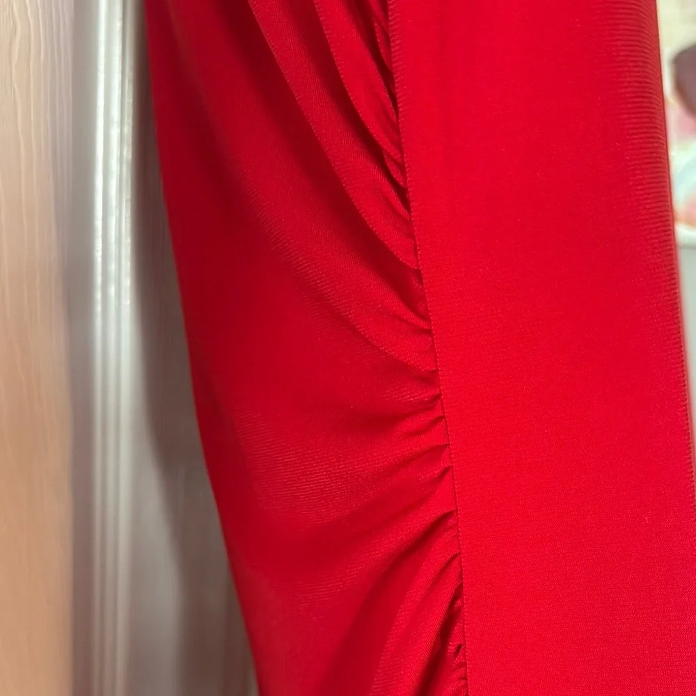 MICHAEL Michael Kors Red Sheath Dress w/Slit for Christmas or Valentines - Picture 7 of 7